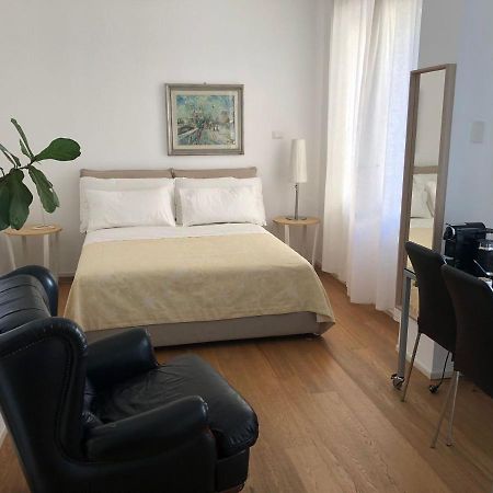 La Casa Di Sole Hotel Milano Eksteriør billede
